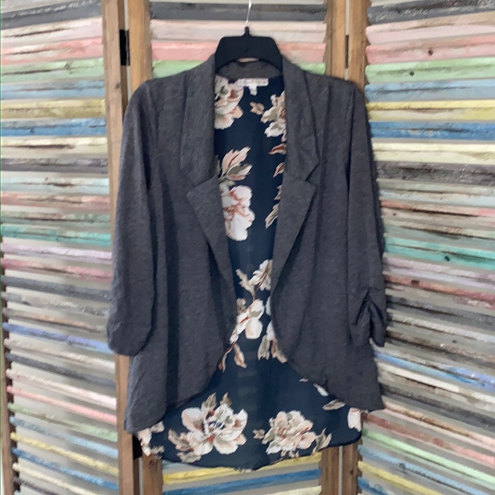 Moa Moa Gray and floral cardigan